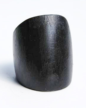 Houten ring zwart 18,5 mm