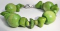 Armband met groene stenen en kralen