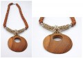 Ketting met houten hanger