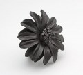 Leren ring bloem zwart