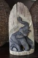 Olifant in hout staand 10044